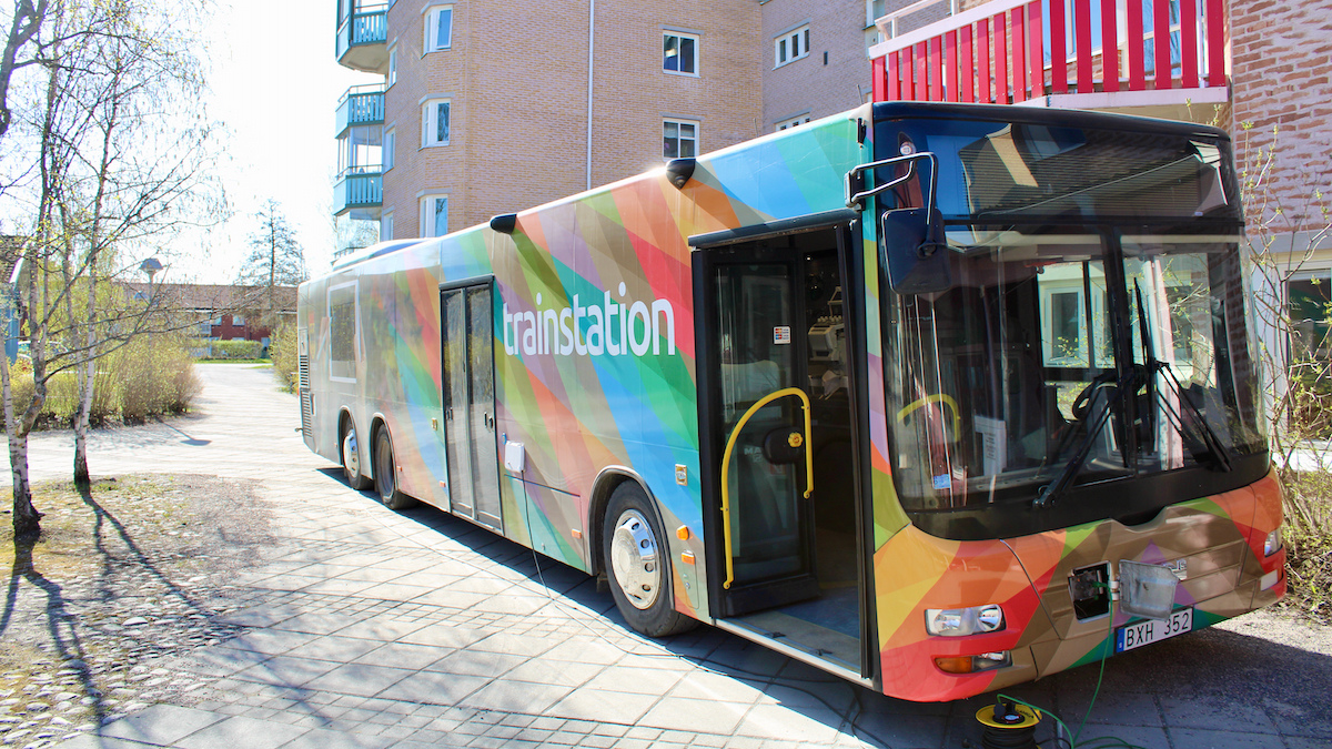 Trainstation-bussen