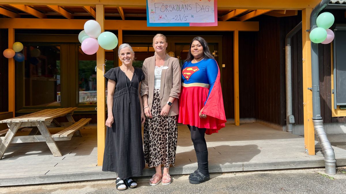 Pia-Lena Hassel (förskollärare), Frida Busqkvist (rektor) och Maria Bichis (förskollärare).